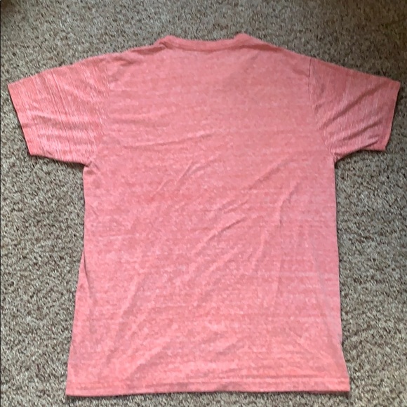 Basic pink tee - Picture 2 of 2